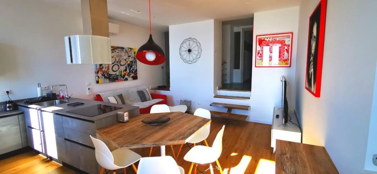 Magnifique Duplex Vue Mer Ментона Екстериор снимка